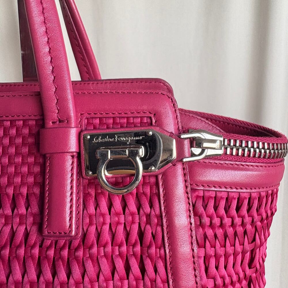 Salvatore Ferragamo Verve Pink Woven Satin Tote - Picture 4 of 16
